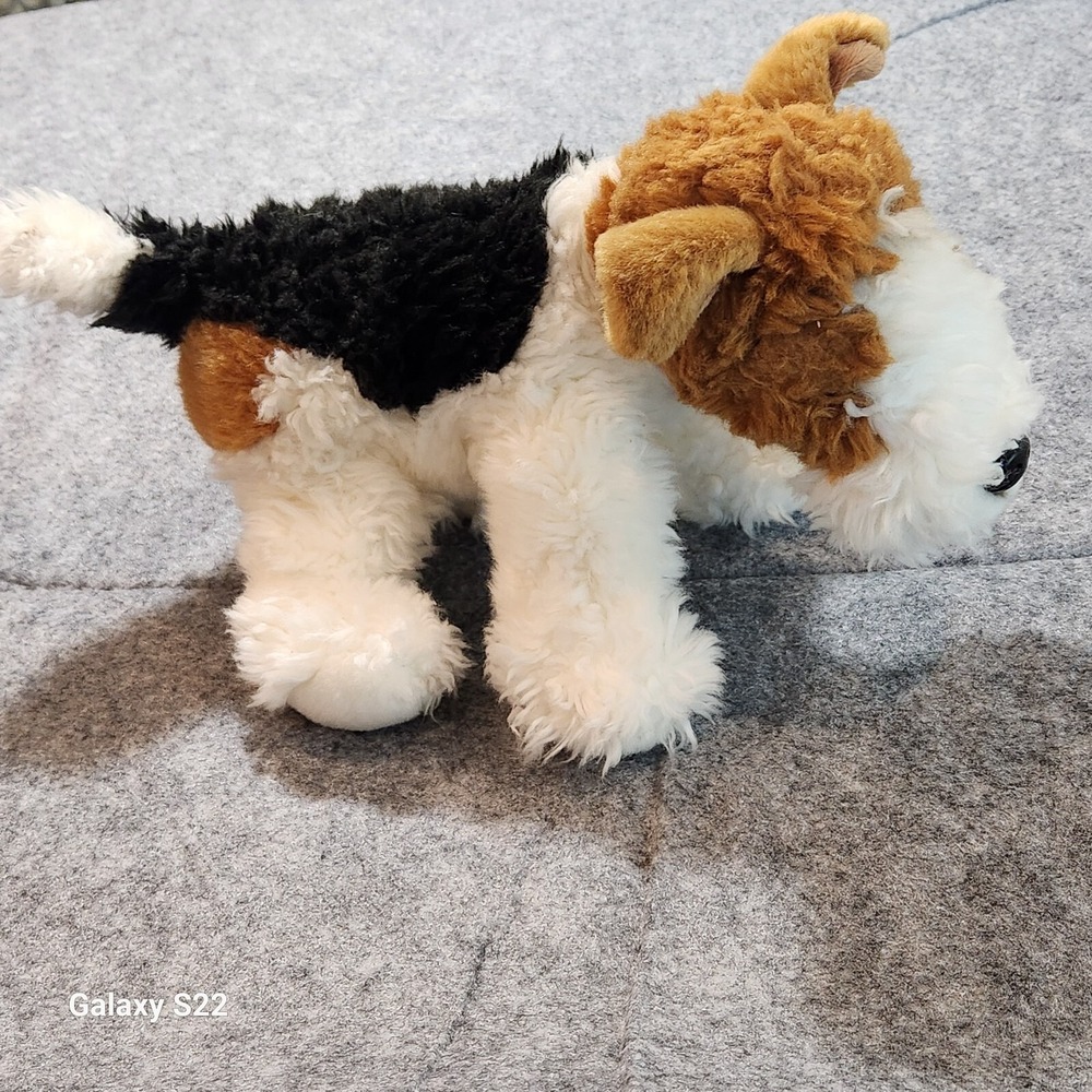 Hands on a Ganz Plush Dog Tricolor Terrier Stuffed Animal White Brown Black - Picture 5 of 11